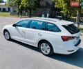 Белый Шкода Октавия, объемом двигателя 2 л и пробегом 210 тыс. км за 18800 $, фото 5 на Automoto.ua