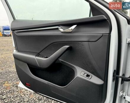 Білий Шкода Октавія, об'ємом двигуна 2 л та пробігом 308 тис. км за 17700 $, фото 32 на Automoto.ua