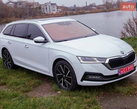 Білий Шкода Октавія, об'ємом двигуна 2 л та пробігом 199 тис. км за 19950 $, фото 3 на Automoto.ua