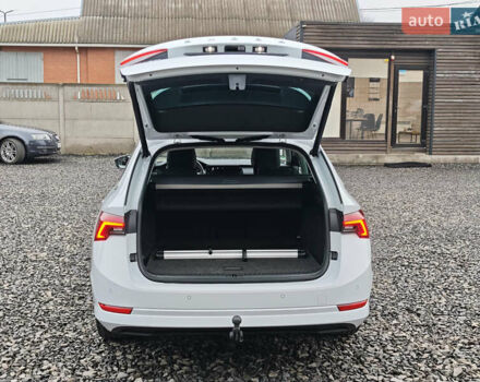 Белый Шкода Октавия, объемом двигателя 2 л и пробегом 179 тыс. км за 23999 $, фото 61 на Automoto.ua