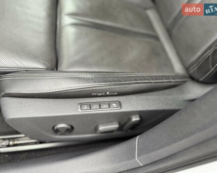 Белый Шкода Октавия, объемом двигателя 2 л и пробегом 180 тыс. км за 22400 $, фото 71 на Automoto.ua