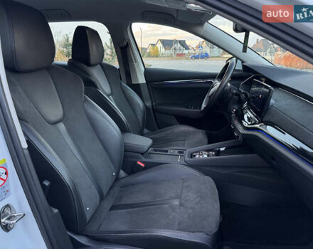 Белый Шкода Октавия, объемом двигателя 1.97 л и пробегом 232 тыс. км за 20500 $, фото 23 на Automoto.ua