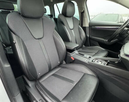 Білий Шкода Октавія, об'ємом двигуна 1.97 л та пробігом 211 тис. км за 24200 $, фото 32 на Automoto.ua