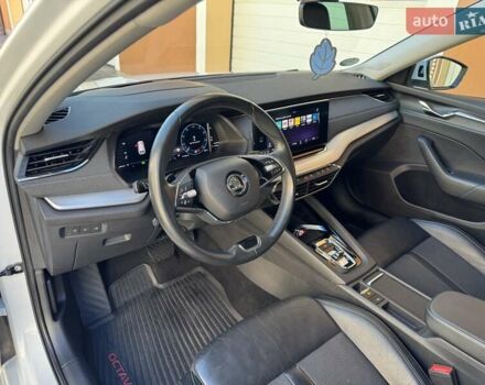 Білий Шкода Октавія, об'ємом двигуна 1.97 л та пробігом 210 тис. км за 21900 $, фото 33 на Automoto.ua