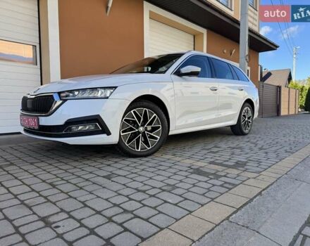 Білий Шкода Октавія, об'ємом двигуна 1.97 л та пробігом 210 тис. км за 21900 $, фото 1 на Automoto.ua