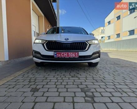 Білий Шкода Октавія, об'ємом двигуна 1.97 л та пробігом 210 тис. км за 21900 $, фото 4 на Automoto.ua