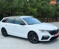 Білий Шкода Октавія, об'ємом двигуна 2 л та пробігом 203 тис. км за 24500 $, фото 1 на Automoto.ua