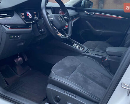 Белый Шкода Октавия, объемом двигателя 2 л и пробегом 78 тыс. км за 29200 $, фото 29 на Automoto.ua