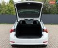 Белый Шкода Октавия, объемом двигателя 2 л и пробегом 190 тыс. км за 22499 $, фото 64 на Automoto.ua
