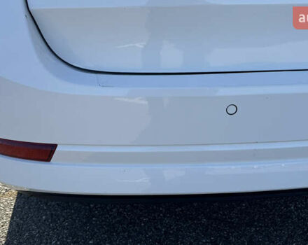 Білий Шкода Октавія, об'ємом двигуна 1.97 л та пробігом 75 тис. км за 25000 $, фото 8 на Automoto.ua