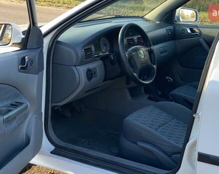 Белый Шкода Октавия, объемом двигателя 1.78 л и пробегом 244 тыс. км за 3000 $, фото 15 на Automoto.ua