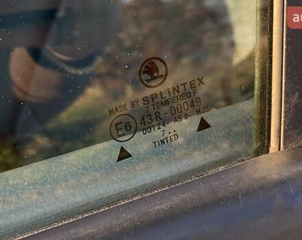 Белый Шкода Октавия, объемом двигателя 1.78 л и пробегом 244 тыс. км за 3000 $, фото 26 на Automoto.ua