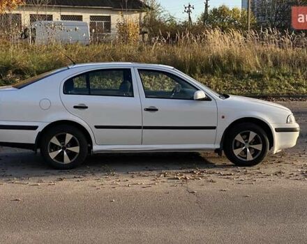 Белый Шкода Октавия, объемом двигателя 1.78 л и пробегом 244 тыс. км за 3000 $, фото 8 на Automoto.ua