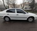 Белый Шкода Октавия, объемом двигателя 1.4 л и пробегом 468 тыс. км за 3300 $, фото 1 на Automoto.ua