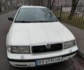 Белый Шкода Октавия, объемом двигателя 1.4 л и пробегом 468 тыс. км за 3300 $, фото 3 на Automoto.ua