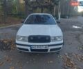 Белый Шкода Октавия, объемом двигателя 1.6 л и пробегом 350 тыс. км за 2900 $, фото 5 на Automoto.ua