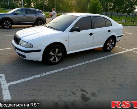 Белый Шкода Октавия, объемом двигателя 1.6 л и пробегом 353 тыс. км за 3300 $, фото 1 на Automoto.ua