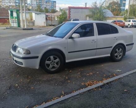 Білий Шкода Октавія, об'ємом двигуна 1.6 л та пробігом 280 тис. км за 2700 $, фото 6 на Automoto.ua