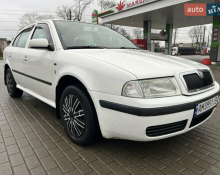 Белый Шкода Октавия, объемом двигателя 1.6 л и пробегом 303 тыс. км за 3950 $, фото 33 на Automoto.ua