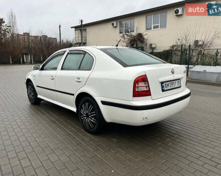 Белый Шкода Октавия, объемом двигателя 1.6 л и пробегом 303 тыс. км за 3950 $, фото 25 на Automoto.ua