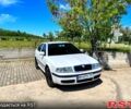 Белый Шкода Октавия, объемом двигателя 1.6 л и пробегом 202 тыс. км за 3500 $, фото 1 на Automoto.ua