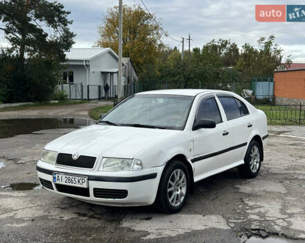 Белый Шкода Октавия, объемом двигателя 1.6 л и пробегом 333 тыс. км за 2200 $, фото 8 на Automoto.ua