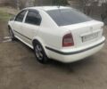 Белый Шкода Октавия, объемом двигателя 1.6 л и пробегом 500 тыс. км за 2300 $, фото 1 на Automoto.ua