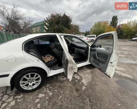 Белый Шкода Октавия, объемом двигателя 1.6 л и пробегом 333 тыс. км за 2200 $, фото 17 на Automoto.ua