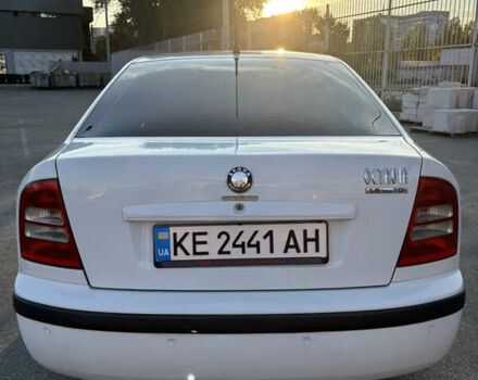 Белый Шкода Октавия, объемом двигателя 1.9 л и пробегом 313 тыс. км за 5500 $, фото 2 на Automoto.ua