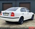 Белый Шкода Октавия, объемом двигателя 1.6 л и пробегом 311 тыс. км за 4300 $, фото 3 на Automoto.ua