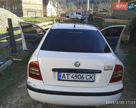 Білий Шкода Октавія, об'ємом двигуна 1.9 л та пробігом 297 тис. км за 3200 $, фото 8 на Automoto.ua