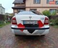 Білий Шкода Октавія, об'ємом двигуна 1.6 л та пробігом 257 тис. км за 3999 $, фото 10 на Automoto.ua