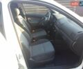 Белый Шкода Октавия, объемом двигателя 1.6 л и пробегом 260 тыс. км за 5000 $, фото 5 на Automoto.ua