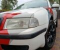Білий Шкода Октавія, об'ємом двигуна 1.6 л та пробігом 257 тис. км за 3999 $, фото 1 на Automoto.ua