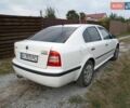 Белый Шкода Октавия, объемом двигателя 1.6 л и пробегом 260 тыс. км за 5000 $, фото 2 на Automoto.ua