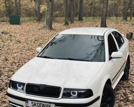 Белый Шкода Октавия, объемом двигателя 1.8 л и пробегом 395 тыс. км за 5500 $, фото 1 на Automoto.ua