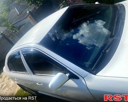 Белый Шкода Октавия, объемом двигателя 1.6 л и пробегом 411 тыс. км за 5400 $, фото 2 на Automoto.ua