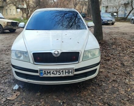 Білий Шкода Октавія, об'ємом двигуна 1.6 л та пробігом 370 тис. км за 4500 $, фото 6 на Automoto.ua