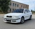 Белый Шкода Октавия, объемом двигателя 1.8 л и пробегом 270 тыс. км за 3593 $, фото 1 на Automoto.ua