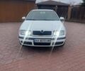 Білий Шкода Октавія, об'ємом двигуна 1.6 л та пробігом 300 тис. км за 5450 $, фото 1 на Automoto.ua