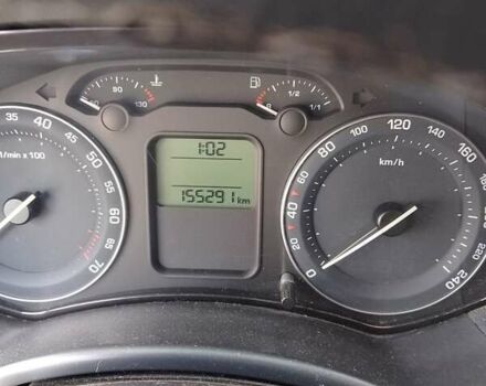 Белый Шкода Октавия, объемом двигателя 1.6 л и пробегом 155 тыс. км за 5800 $, фото 2 на Automoto.ua