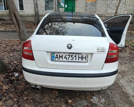 Білий Шкода Октавія, об'ємом двигуна 1.6 л та пробігом 370 тис. км за 4500 $, фото 1 на Automoto.ua