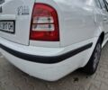 Белый Шкода Октавия, объемом двигателя 1.6 л и пробегом 232 тыс. км за 4200 $, фото 5 на Automoto.ua