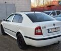 Белый Шкода Октавия, объемом двигателя 1.6 л и пробегом 320 тыс. км за 5200 $, фото 4 на Automoto.ua