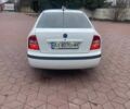 Білий Шкода Октавія, об'ємом двигуна 1.6 л та пробігом 300 тис. км за 5450 $, фото 5 на Automoto.ua