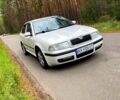Білий Шкода Октавія, об'ємом двигуна 1.8 л та пробігом 172 тис. км за 5500 $, фото 1 на Automoto.ua