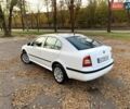Шкода Октавия 2006 в Кривом Роге на Automoto.ua Белый Шкода Октавия, объемом двигателя 1.6 л и пробегом 187 тыс. км за 4800 $, фото 10 на Automoto.ua