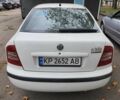 Белый Шкода Октавия, объемом двигателя 1.6 л и пробегом 239 тыс. км за 5100 $, фото 3 на Automoto.ua
