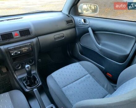 Шкода Октавия 2006 в Кривом Роге на Automoto.ua Белый Шкода Октавия, объемом двигателя 1.6 л и пробегом 187 тыс. км за 4800 $, фото 27 на Automoto.ua