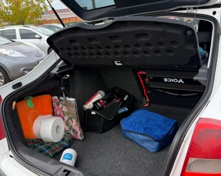 Шкода Октавія 2006 у Кривому Розі на Automoto.ua Білий Шкода Октавія, об'ємом двигуна 1.6 л та пробігом 301 тис. км за 5750 $, фото 14 на Automoto.ua